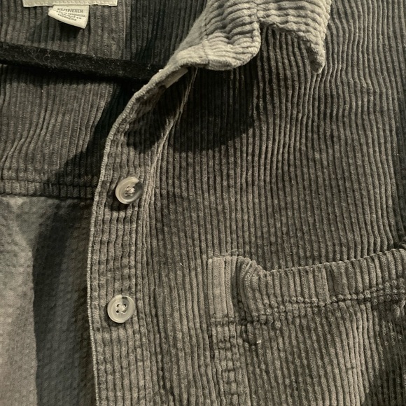 American Eagle Outfitters Gray Corduroy Button Down Shirt - Picture 4 of 4